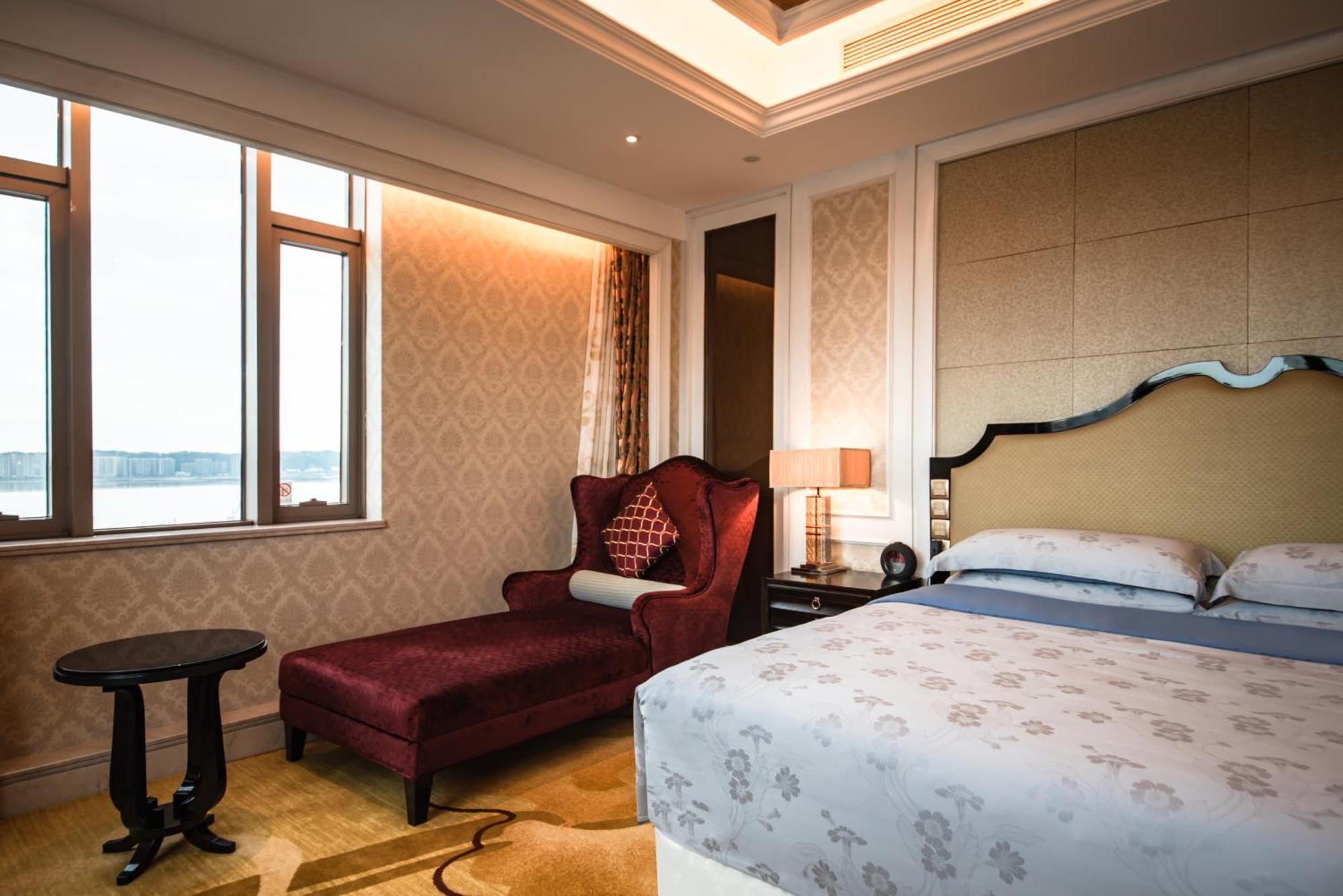Sheraton Shantou Hotel Екстериор снимка